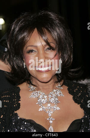 Dec 11, 2006; Beverly Hills, CA, USA; MARY WILSON arrives at the 'Dreamgirls' Los Angeles Premiere held at the Wilshie Theatre.  Mandatory Credit: Photo by Lisa O'Connor/ZUMA Press. (©) Copyright 2006 by Lisa O'Connor Stock Photo