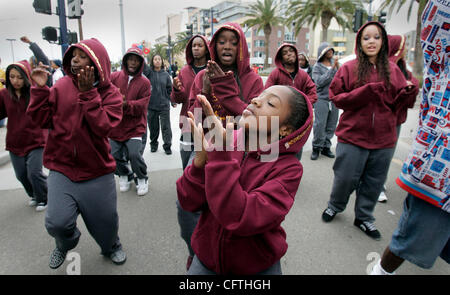 January 13, 2007 San  Diego, CA  San Diegans celebrated the life of Martin Luther King downtown by following a circular route around Petco Park.  Students like VICTORIA MATTHEWS(cq), center, 13, and her classmates from San Diego School for the Performing Arts danced their way near Park Blvd includin Stock Photo