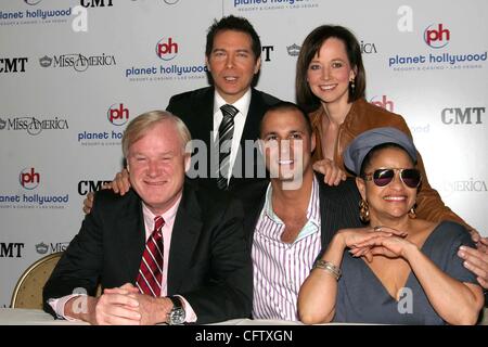 Jan. 27, 2007 - Hollywood, California, U.S. - K51507EG.MISS AMERICA PRESS CONFERENCE.ALADDIN HOTEL AND CASINO, LAS VEGAS, NEVADA 01-26-2007.CHRIS MATTHEWS, NIGEL BARKER, DEBBIE ALLEN, MICHAEL FEINSTEIN AND SUSAN POWELL.  -   2007(Credit Image: Â© Ed Geller/Globe Photos/ZUMAPRESS.com) Stock Photo