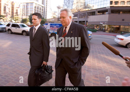 February 14, 2007 San Diego California USA (LtoR) Attorney ANDREW DOBER and client KYLE 'DUSTY' FOGGO arrive at Federal Court in San Diego where FOGGO was arraigned on fraud and conspiracy charges along with BRENT WILKES in connection with former congressman RANDY 'DUKE'  CUNNINGHAM.  FOGGO and WILK Stock Photo