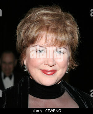 Feb 18, 2007; Los Angeles, CA, USA; JULIA SWEENEY arriving at the 57th Annual Ace Eddie Awards, honoring filmmaker Quentin Tarantino, held at the Beverly Hilton Hotel in Beverly Hills. Mandatory Credit: Photo by Camilla Zenz/ZUMA Press. (©) Copyright 2007 by Camilla Zenz Stock Photo