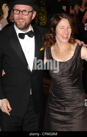 Feb 25, 2007 - West Hollywood, CA, USA - JONATHAN DAYTON and VALERIE FARIS arrives for the Vanity Fair Dinner And After Party at Mortons celebrating the 79th Academy Awards.  (Credit Image: © Rich Schmitt/ZUMA Press) Stock Photo