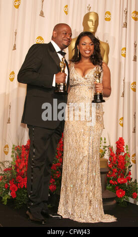 Feb 25, 2007 - Hollywood, CA, USA - OSCARS 2007: FOREST WHITAKER, winner of 'Best Actor' for The Last King of Scotland & JENNIFER HUDSON, winner of 'Best Supporting Actress' for Dreamgirls in the pressroom at the 79th Annual Academy Awards held at the Kodak Theatre in Los Angeles. (Credit Image: © P Stock Photo