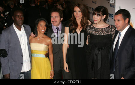 Mar 20, 2007 - New York, NY, USA - Actors DON CHEADLE,  JADA PINKETT SMITH, director MIKE BINDER, SAFFRON BURROWS, LIV TYLER and ADAM SANDLER at the New York premiere of 'Reign Over Me' held at Skirball Center for the Performing Arts at NYU. (Credit Image: © Nancy Kaszerman/ZUMA Press) Stock Photo