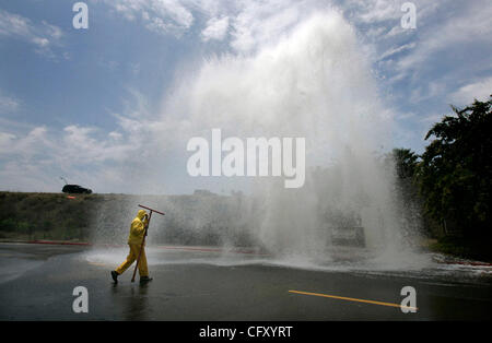 APRIL 30, 2007, SAN MARCOS, CA, USA  , Vallecitos Water District Utility Worker JOHN TRUPPA prepared to shut off water to a fire hydrant that was broken off after being hit by a truck, in the Dolphin Business Park on Ranchero Drive in San Marcos around noon, April 30.  Mandatory Credit: photo by Dan Stock Photo