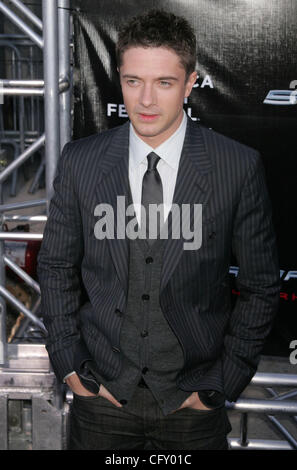 Apr 30, 2007 - Queens, NY, USA - Actor TOPHER GRACE at the arrivals for the New York premiere of 'Spider-Man 3' held at the UA Kaufman Astoria Cinema 14 as part of the Tribeca Film Festival. (Credit Image: © Nancy Kaszerman/ZUMA Press) Stock Photo