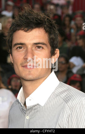 May 19, 2007; Hollywood, California, USA; Actor ORLANDO BLOOM at the Pirates Of The Caribbean World Premiere of ' At World's End' held at Disneyland Theme Park, Anaheim. Mandatory Credit: Photo by Paul Fenton/ZUMA Press. (©) Copyright 2007 by Paul Fenton Stock Photo