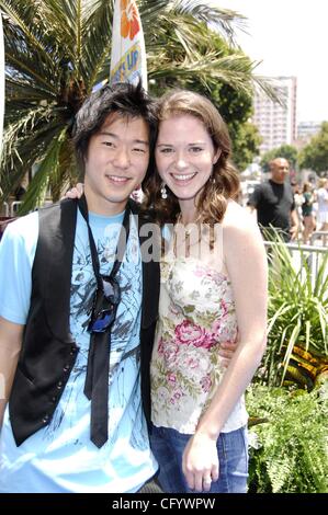 June 2, 2007 - Hollywood, California, U.S. - LOS ANGELES, CA JUNE 02, 2007 (SSI) - -.Actor Aaron Yoo and Sarah during the premiere of the new movie from Columbia Pictures SURF'S UP, held at the Mann Village Theater, on June 2, 2007, in Los Angeles.   -   K53341MGE(Credit Image: Â© Michael Germana/Gl Stock Photo