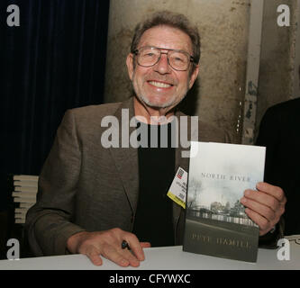 Jun 02, 2007 - New York, NY, USA - Author PETE HAMILL promotes his new book 'North River' at the BookExpo America 2007 trade show held at the Jacob Javits Convention Center. (Credit Image: © Nancy Kaszerman/ZUMA Press) Stock Photo