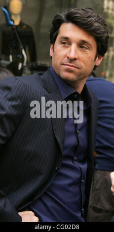 Jun 07, 2007 - New York, NY, USA - Actor PATRICK DEMPSEY films his new movie 'Made of Honor' outside of Saks Fifth Avenue. (Credit Image: © Nancy Kaszerman/ZUMA Press) Stock Photo