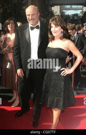 Jun 15, 2007; Hollywood, California, USA;  Dr. PHIL McGRAW and wife ROBIN  at the 34th Daytime Emmy Awards held at the Kodak Theater, Hollywood. Mandatory Credit: Photo by Paul Fenton/ZUMA Press. (©) Copyright 2007 by Paul Fenton Stock Photo