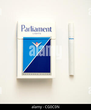 Parliament cigarettes manufactured by Philip Morris (Altria) photographed  in Washington, DC, on April 29, 2013. Photo Credit: Kristoffer Tripplaar/  Sipa USA Stock Photo - Alamy