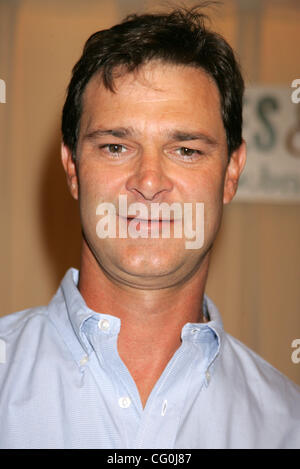 Jul 03, 2007 - New York, NY, USA - DON MATTINGLY, retired New York Yankee firstbaseman and current New York Yankee bench coach promotes his new book 'Hitting Is Simple: The ABCs of Batting .300' at Barnes & Noble Fifth Avenue bookstore. (Credit Image: © Nancy Kaszerman/ZUMA Press) Stock Photo