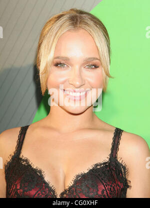 Jul 17, 2007; Hollywood, California, USA;  Actress HAYDEN PANETTIERE at the NBC All-Star Party held at the Beverly Hilton Hotel Mandatory Credit: Photo by Paul Fenton/ZUMA Press. (©) Copyright 2007 by Paul Fenton Stock Photo