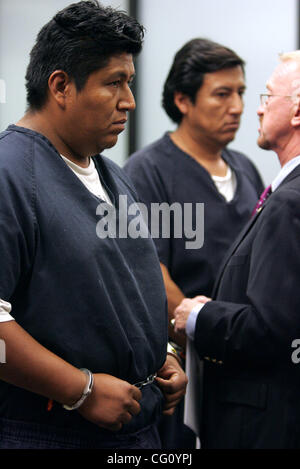 July 18, 2007, San Diego, California, USA.  Marcos Munoz Sanchez (L) and Raul Munoz Sanchez (R) at their arraignment hearing at Superior Court.  Marcos Munoz is charged in the death of his 9-yr-old, Alex, who was killed when Munoz crashed into a parked car while intoxicated.  He fled the scene and c Stock Photo