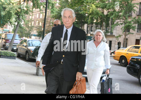 Brooke Astor's son Anthony Marshall and his wife, Charlene arriving 151 ...