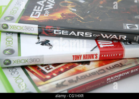 Aug 17, 2007 - Sydney, New South Wales, Australia - Microsoft announced today that the 'Elite' version of its Xbox 360 console will hit Australian stores on 30th August. Catering for the high-end AV enthusiast, the new model sports a glossy black finish similar to the PlayStation 3 and is equipped w Stock Photo