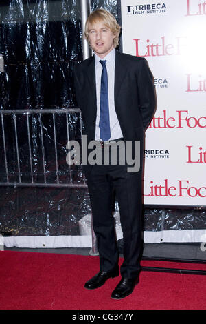 Owen Wilson,  at the world premiere of 'Little Fockers' shown at the Ziegfeld Theatre. New York City, USA - 15.12.10 Stock Photo