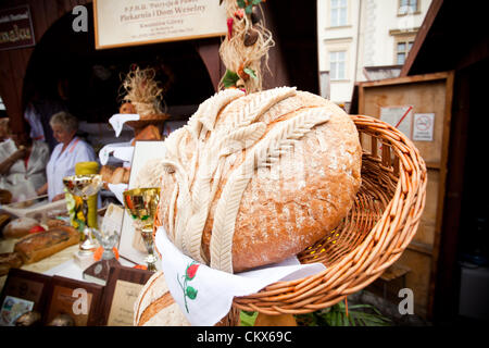 August 26, 2012 Cracow, Poland - Market stall with bread loaves during annual traditional Polish food festival. Stock Photo