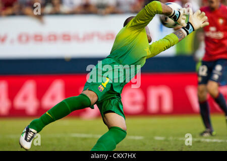 26th Aug 2012. Pamploma, Spain. Osasuna 1 - 2 FC Barcelona, FC Barcelonas goalkeeper Victor Valdes in action during the Spanish League match played between Osasuna and FC Barcelona at Reyno de Navarra Stadium. Stock Photo