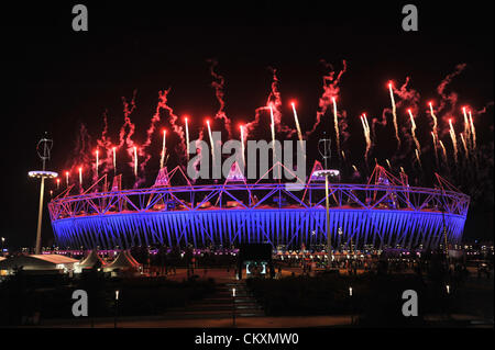 London, UK. 30th Aug 2012. Fireworks at the Olympic Stadium at the Paralympics opening ceremony. Credit:  Michael Preston / Alamy Live News. Stock Photo