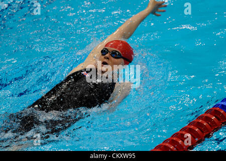 30.08.2012 Stratford, England. Women's 100m Backstroke - S7. Susannah RODGERS in action during day 1 of the London 2012 Paralympic Games at Aquatics Centre. Stock Photo