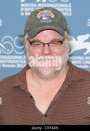 PHILIP SEYMOUR HOFFMAN THE MASTER. PHOTOCALL. 69TH VENICE FILM FESTIVAL VENICE  ITALY 01 September 2012 Stock Photo