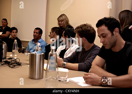 BOLOGNA, ITALY - SEP 01: [LtoR] Kyle Dayton - Dorian Gregory - Alex (Alejandro) Meraz - Bronson Pelletier - Allan Hyde - Guri Weinberg group portrait at the Night ItaCon Festival 2012 in Bologna, Italy on Sep 01, 2012. Stock Photo