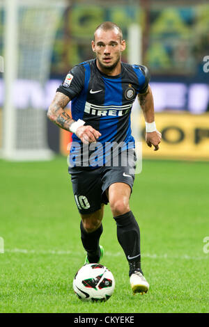 Wesley Sneijder (Inter), SEPTEMBER 2, 2012 - Football / Soccer : Italian 'Serie A' match between Inter Milan 1-3 AS Roma at Stadio Giuseppe Meazza in Milan, Italy. (Photo by Enrico Calderoni/AFLO SPORT) [0391] Stock Photo