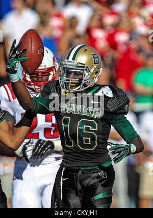 Sept. 2, 2012 - Waco, Texas, United States of America - Baylor Bears wide receiver Tevin Reese (16) in action during the game between the Southern Methodist Mustangs and the Baylor Bears at the Floyd Casey Stadium in Waco, Texas. Baylor defeats SMU 59 to 24. (Credit Image: © Dan Wozniak/ZUMAPRESS.com) Stock Photo