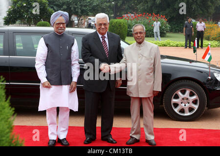 New Delhi, India. 11th September 2012. Palestinian President Mahmoud Abbas (Abu Mazen) during the official reception  in the Indian capital, New Delhi, on Sep.11, 2012  (Credit Image: © Thaer Ganaim/APA Images/ZUMAPRESS.com) Stock Photo