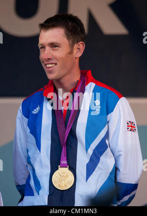 14th September, 2012. Scott Brash, part of Team GB's Gold medal winning showjumping team, at the end of the homecoming parade to honour Scotland's Olympians and Paralympians in George Square, Glasgow. Stock Photo