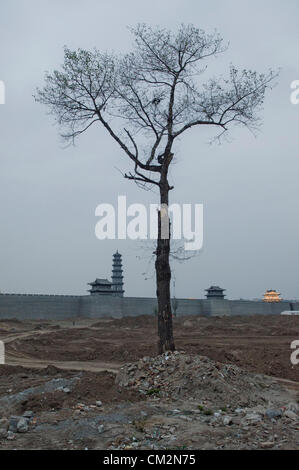 The city centre undergoing major construction works on the old wall. The Mayor of Datong’s regeneration programme aims to distance the area from its recent coal-mining fame, and return the area instead to its past glory and historical significance. © Olli Geibel Stock Photo