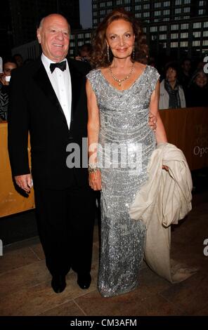 Barry Diller Diane Von Furstenberg arrivals 2012 Metropolitan Opera Opening Night Gala - Donizetti's L'Elisir d'Amore Lincoln Stock Photo