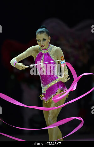 Daria Dmitrieva (RUS), SEPTEMBER 30, 2012 - Rhythmic Gymnastics : AEON CUP 2012 Worldwide R.G. Club Championships at 1st Yoyogi Gymnasium, Tokyo, Japan. (Photo by Jun Tsukida/AFLO SPORT) [0003] Stock Photo