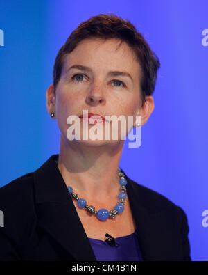 MARY CREAGH MP SHADOW SECRETARY OF STATE FOR 01 October 2012 MANCHESTER CENTRAL MANCHESTER  ENGLAND Stock Photo