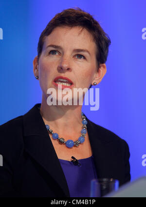 MARY CREAGH MP SHADOW SECRETARY OF STATE FOR 01 October 2012 MANCHESTER CENTRAL MANCHESTER  ENGLAND Stock Photo