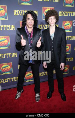 https://l450v.alamy.com/450v/cm5kxc/new-york-usa-9th-october-2012-paul-stanley-evan-stanley-at-arrivals-cm5kxc.jpg