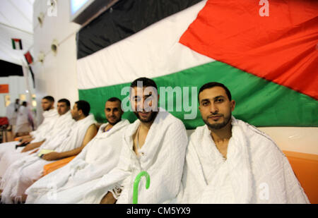 Oct. 11, 2012 - Jeddah, Jeddah, Saudi Arabia - Palestinian Muslim pilgrims arrive at the King Abdulaziz international airport as they prepare to go for their pilgrimage to Mecca, Oct. 12,2012. The event is held in preparation for carrying out the five pillars of Islam in the Holy Land, when they will make their Hajj to Mecca  (Credit Image: © Momen Faiz/APA Images/ZUMAPRESS.com) Stock Photo