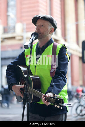 Billy Bragg performs at workers union protest in Melbourne, Australia. 19th October, 2012. Stock Photo