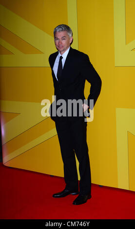 London, UK. October 19th 2012: Jonathan Edwards poses for photos at the 'UK Athletics Dinner' held at the Royal courts of Justice, London, UK. Credit:  Duncan Penfold / Alamy Live News Stock Photo