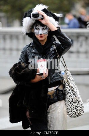 Trafalgar Square, LONDON, An en-masse dance event, open to people of all ages & families, to protest the government’s proposed plans to cull thousands of the UK’s badgers. Hundreds of protesters will be dressed as badgers as they take to the streets  in an attempt to stop the government’s plans. 21.10.12 Stock Photo
