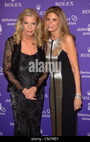 New York, USA. 23rd October 2012. Princess Yasmin Aga Khan, Robin Meltzer at arrivals for The 2012 Alzheimer's Association Rita Hayworth Gala Tonight And Every Night, Waldorf-Astoria Hotel, New York, NY October 23, 2012. Photo By: Eric Reichbaum/Everett Collection/Alamy Live News Stock Photo