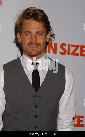 Oct. 25, 2012 - Hollywood, California, U.S. - Josh Pence attends the Premiere Of ''Fun Size'' .at.the Paramount Theater in Los Angeles,Ca on October.25,2012.. 2012(Credit Image: © Phil Roach/Globe Photos/ZUMAPRESS.com) Stock Photo