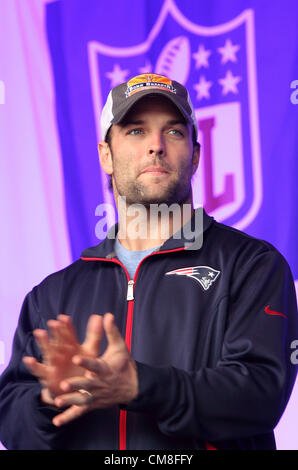 New England Patriots Wes Welker The NFL Fan Rally in Trafalgar Square hosted by Sky Sports NFL presenters before the game on Sunday between St. Louis Rams and the New England Patriots at Wembley Stadium. October 27th 2012   Photo by Keith Mayhew Stock Photo