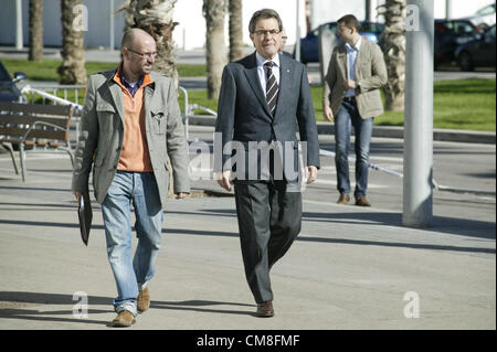 Barcelona, Spain. Artur Mas arriving to the presentation of CiU program, October  28th, Barcelona, Catalunya, Spain Stock Photo