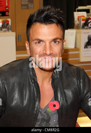 Peter Andre meets fans and signs copies of his new album 'Angels & Demons' at Sainsburys, London Colney, nr St Albans, Herts on October 29, 2012  Photo by Keith Mayhew/ Alamy live news. UK.  Stock Photo