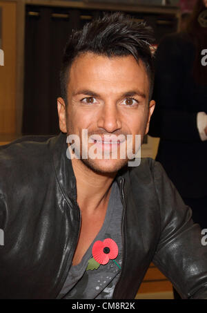 Peter Andre meets fans and signs copies of his new album 'Angels & Demons' at Sainsburys, London Colney, nr St Albans, Herts on October 29, 2012  Photo by Keith Mayhew/ Alamy live news. UK.  Stock Photo