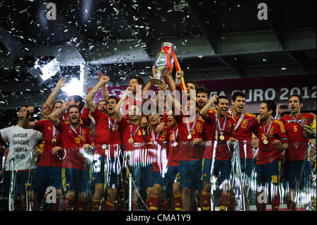 07.01.2012 , Kiev, Ukraine. Iker Casillas (Real Madrid CF) holds up the trophy for Spain. Spain celebrate winning the European Championship Final game between Spain and Italy from the Olympic Stadium. Stock Photo