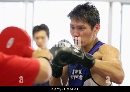 Yasuhiro Suzuki (JPN), July 4, 2012 - Boxing :  Japan National Team Training at Teiken Gym, Tokyo, Japan.  (Photo by Yusuke Nakanishi/AFLO SPORT) Stock Photo